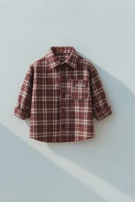 قميص كاروهات احمر 