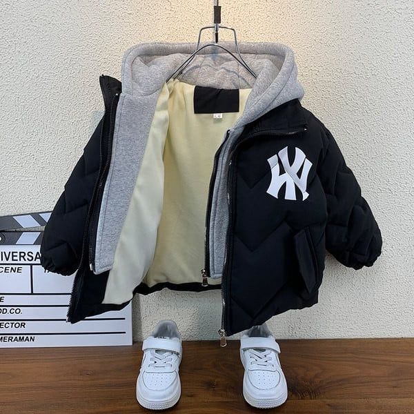 كوت اطفال اسود