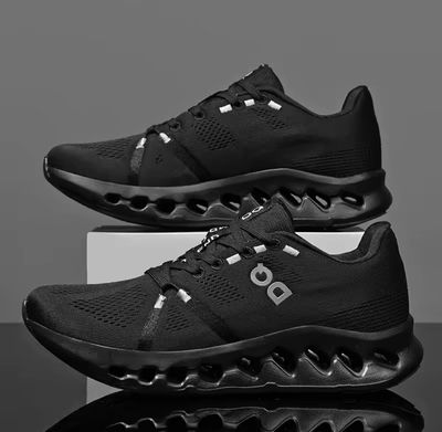 حذاء رجالي رياضي on اسود