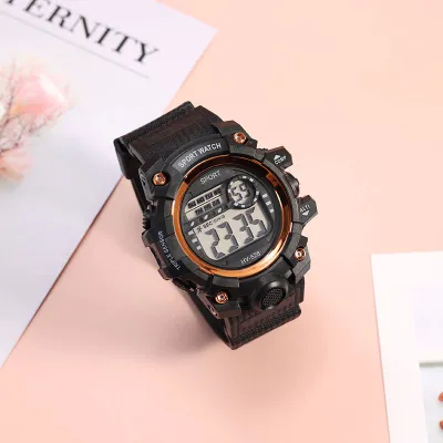 ساعة اسود دائري