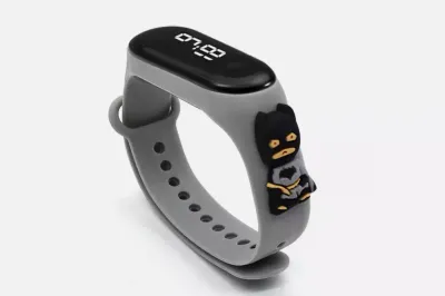 ساعة باتمان رصاصي