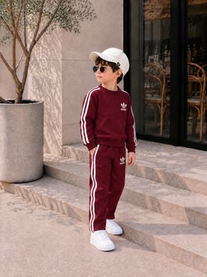 تراكسوت أديداس ماروني