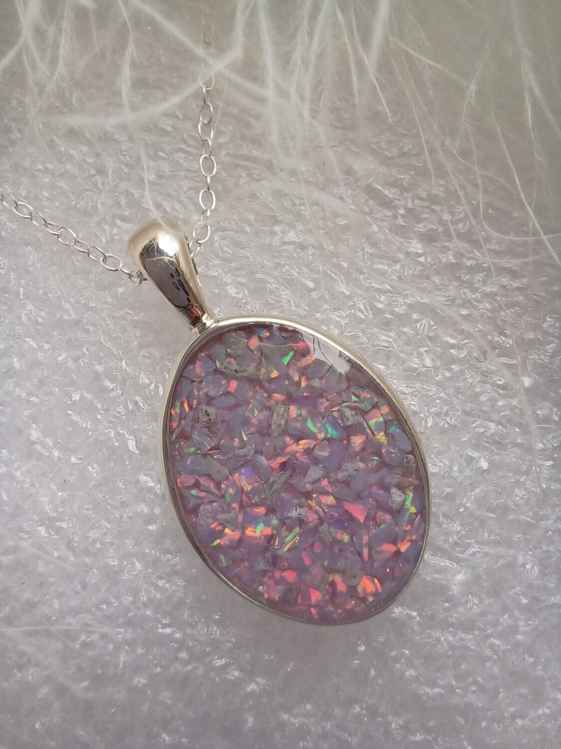 OVAL pendant 18X13 bezel to encapsulate hair or ashes Sterling silver with trace chain CAN BE ENGRAVED, Engraving Required?: Yes Engraved