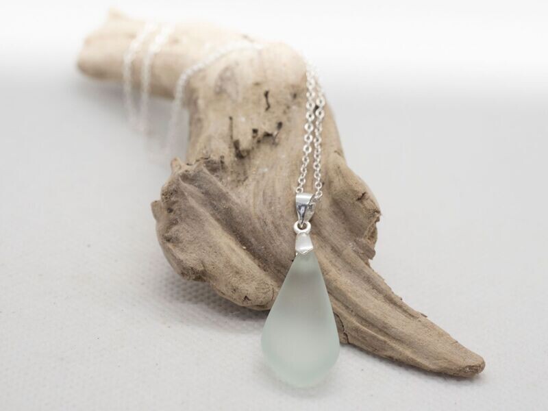 PENDANT - Beautiful Droplet Clear Sea Glass