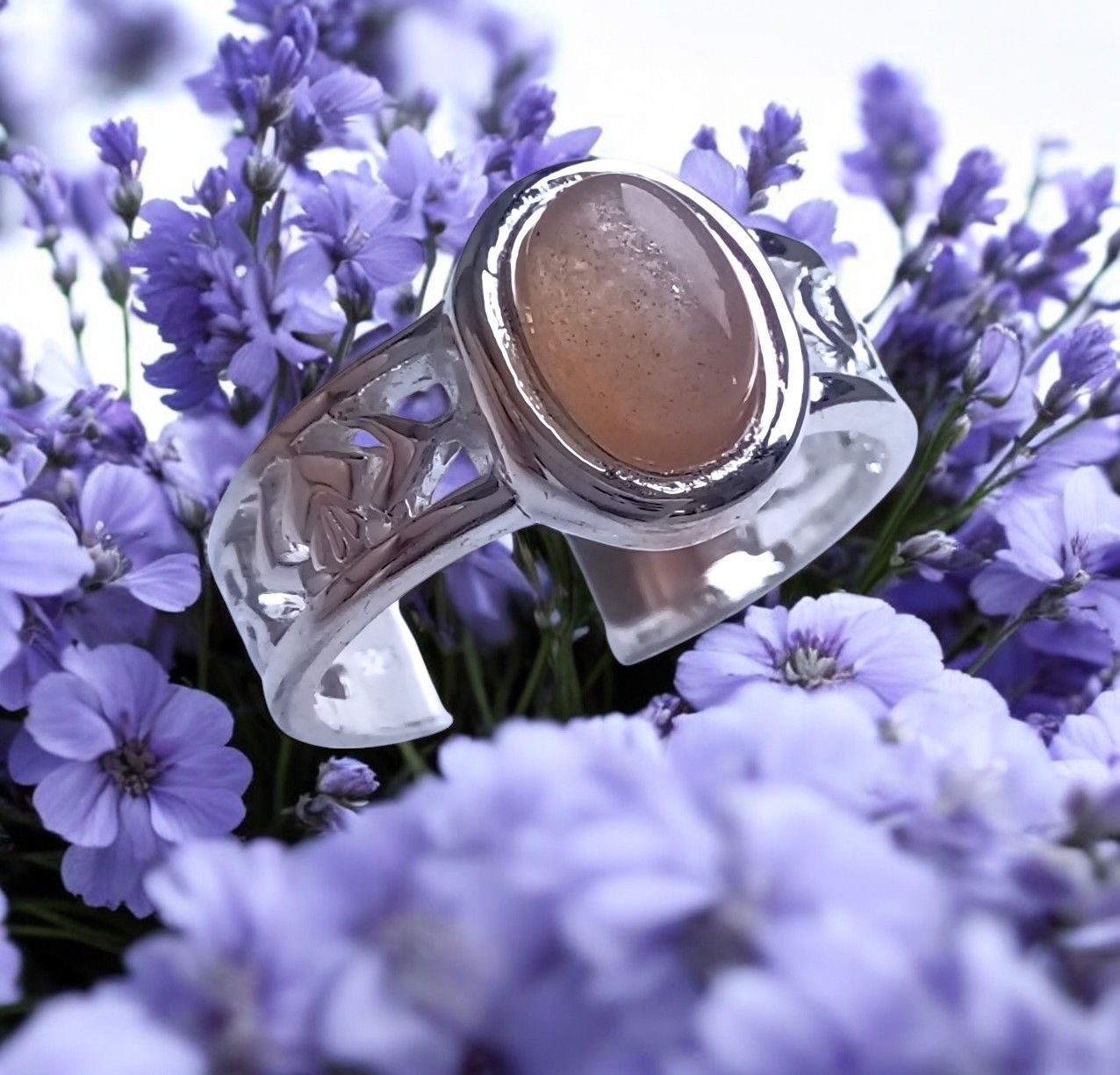 CELTIC Ring thick band with a 7x5mm stone of your choice - Sterling Silver