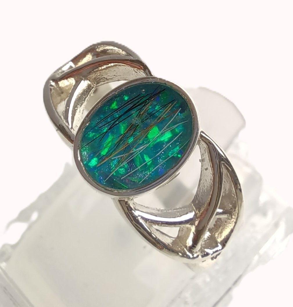 CELTIC Ring with 8x6mm Cab to encapsulate hair or ashes Sterling Silver