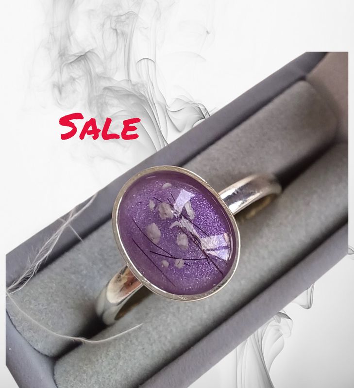 Sterling silver  ring  with a stone containing the hair, fur or ashes you send me.  Memorial jewellery, Keepsake Jewellery