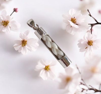 Sterling Silver Tube pendant with or without chain with an inlay of braided horse hair from your own horse. Horsehair memorial jewellery. Braided horsehair. Horse keepsake jewellery.