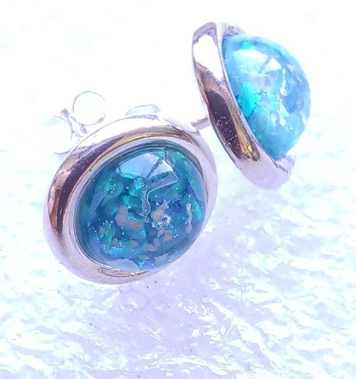 Round stud Earrings 8mm cabochon Round stud Earrings 8mm cabochon