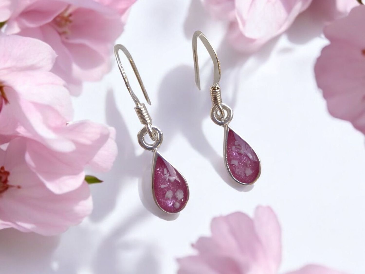 Sterling silver tear drop shaped stud earrings  to contain the hair, fur or ashes you send me.  Memorial Jewellery Keepsake Jewellery