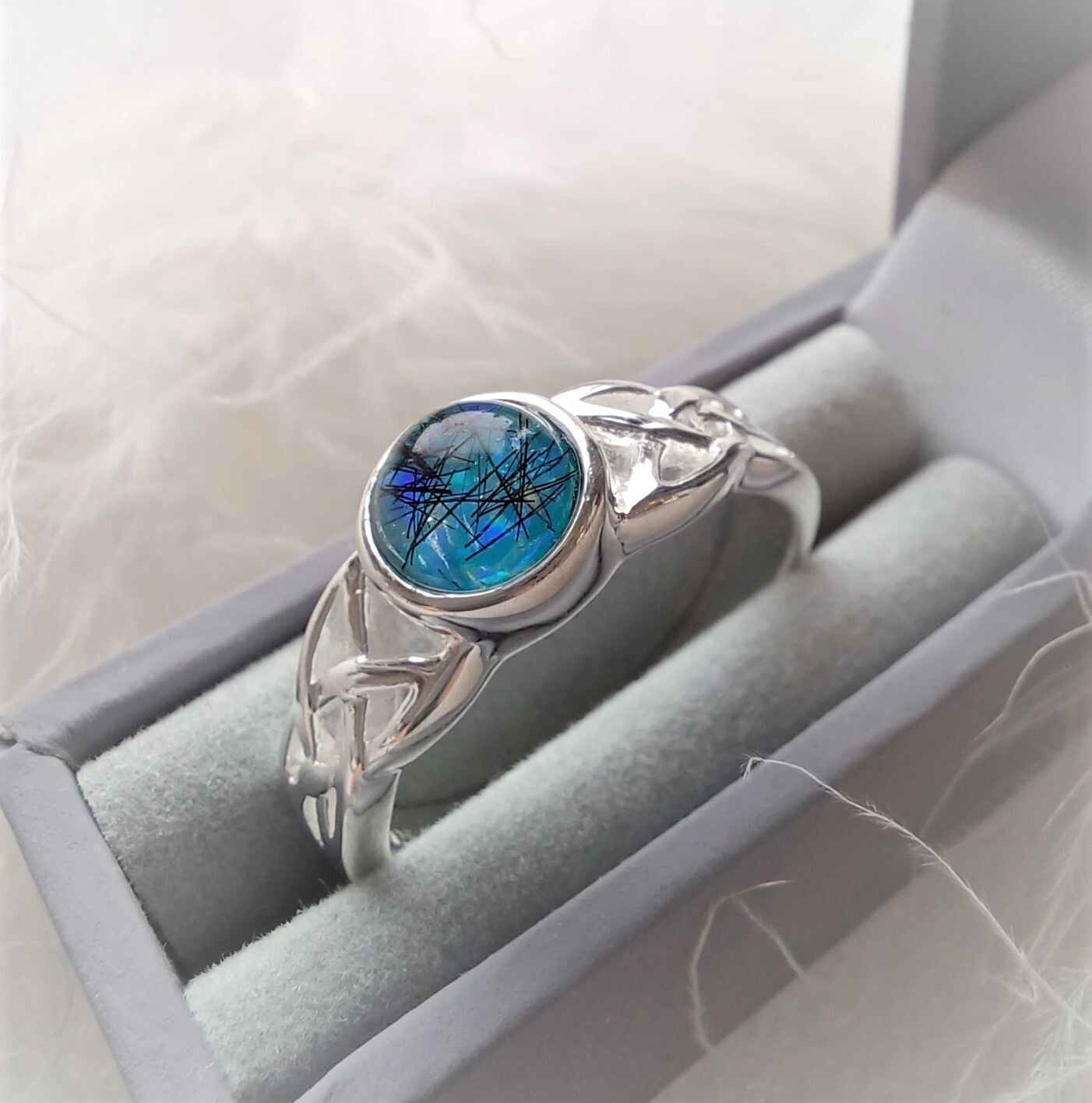 Sterling Silver Celtic ring to contain a stone encapsulating the hair, fur or ashes you send me.  Memorial Jewellery Keepsake Jewellery