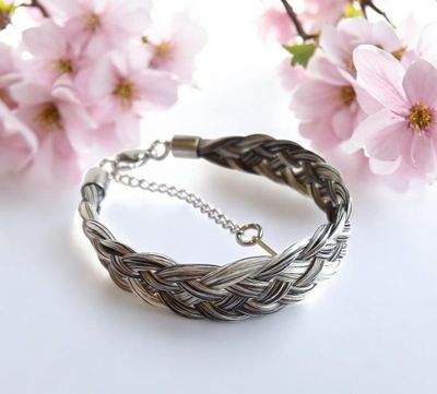 HORSE HAIR FLAT Braided bracelet 5 strands Stainless steel ends and clasp Horsehair keepsake bracelet made using your own horses hair. Stainless steel silver coloured findings. Personalised heart tag. Memory jewellery. Memorial jewellery Flat braid