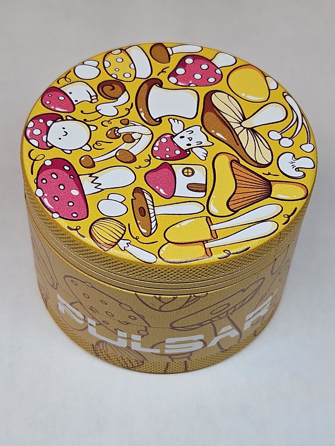 Pulsar Grinder (Artist Series), Style: Yellow Mushroom