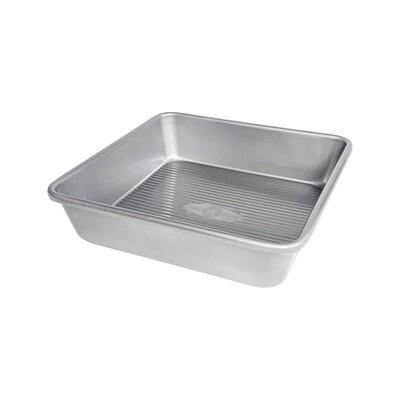 USA 8&quot; SEAMLESS SQUARE CAKE PAN - 1121BW