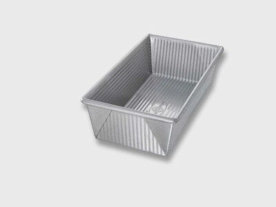 USA MEDIUM LOAF PAN - 1145LF-6