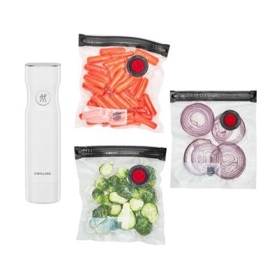 FRESH &amp; SAVE VACUUM PUMP W/3 BAGS - 1023709