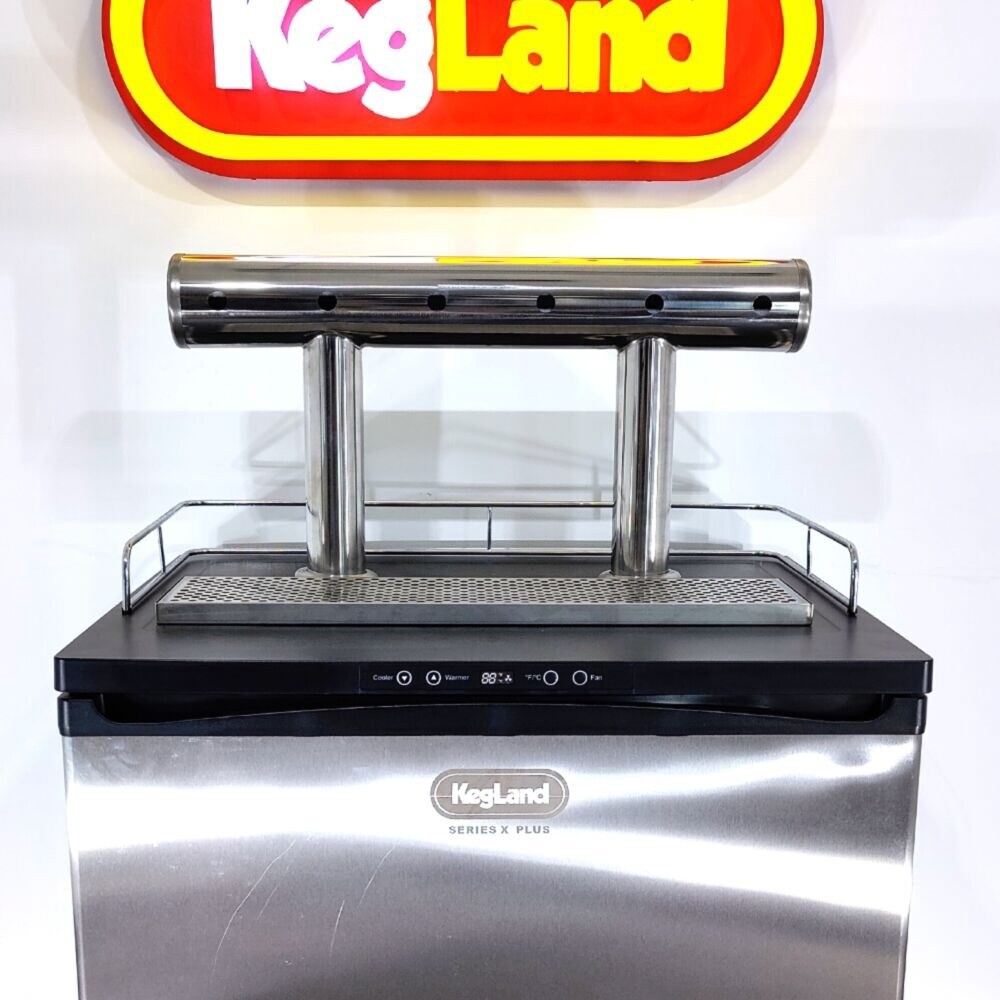 Six Tap Tee Bar Font