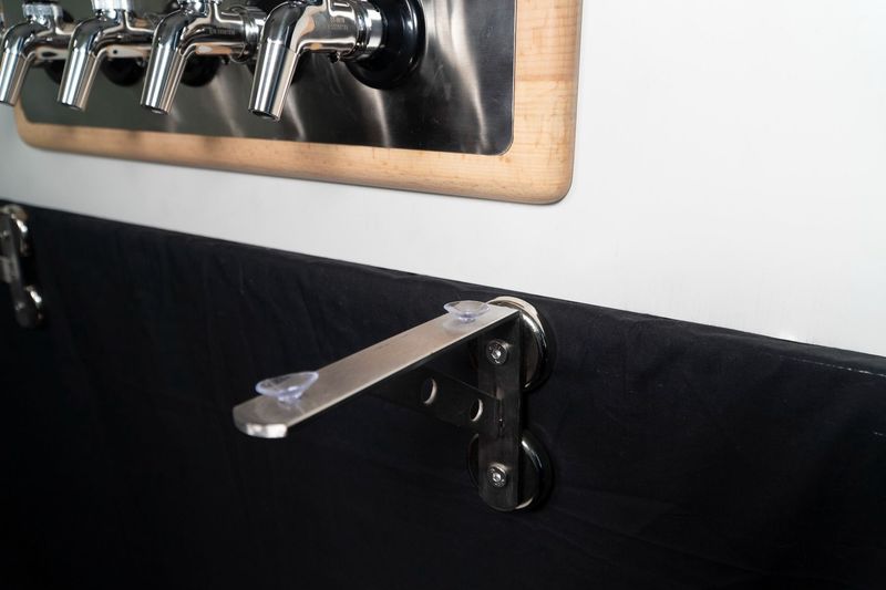 Magnetic Drip Tray Support