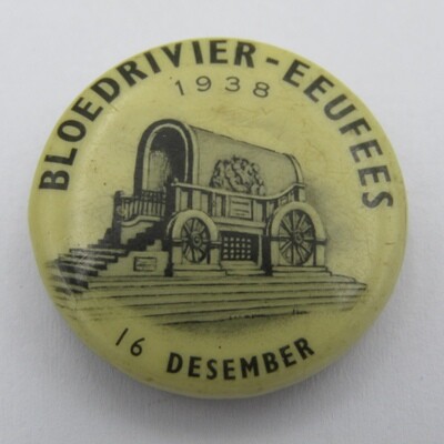 1938 Bloedrivier Eeufees lapel tinnie badge