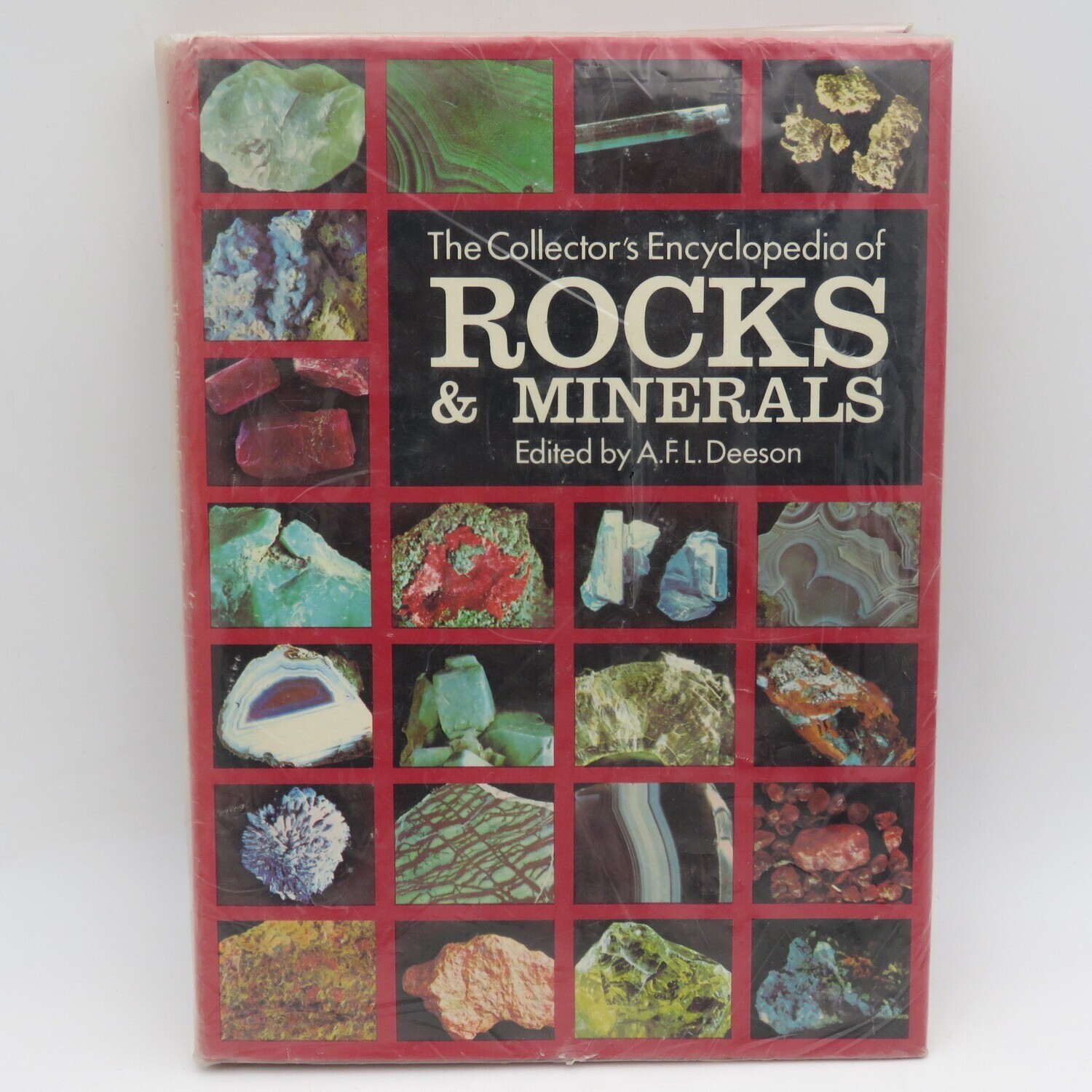 The Colletor&#39;s Encyclopedia of Rocks and Minerals by A.F.L Deeson