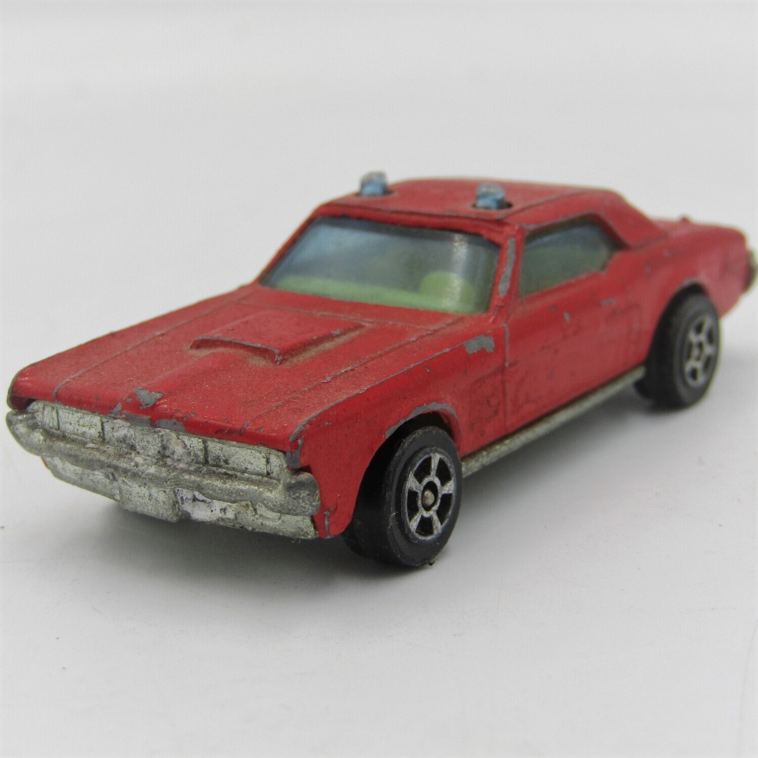 Corgi Juniors Whizzwheels Mercury Cougar XR7 die-cast police chief toy car