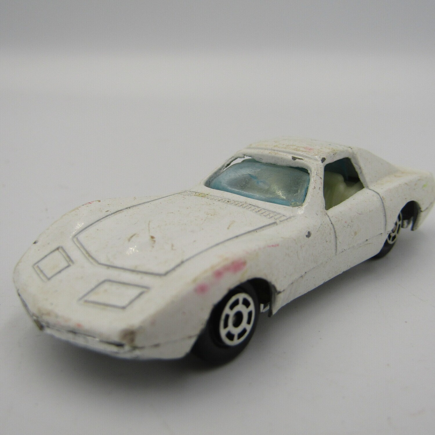 Yatming # 1002 Chevrolet Racer die-cast toy car