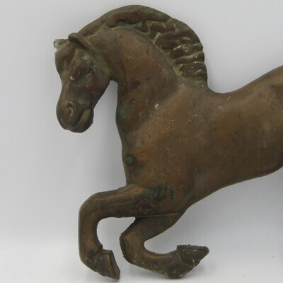 Antique Copper horse door decoration - weighs 1.8 kg