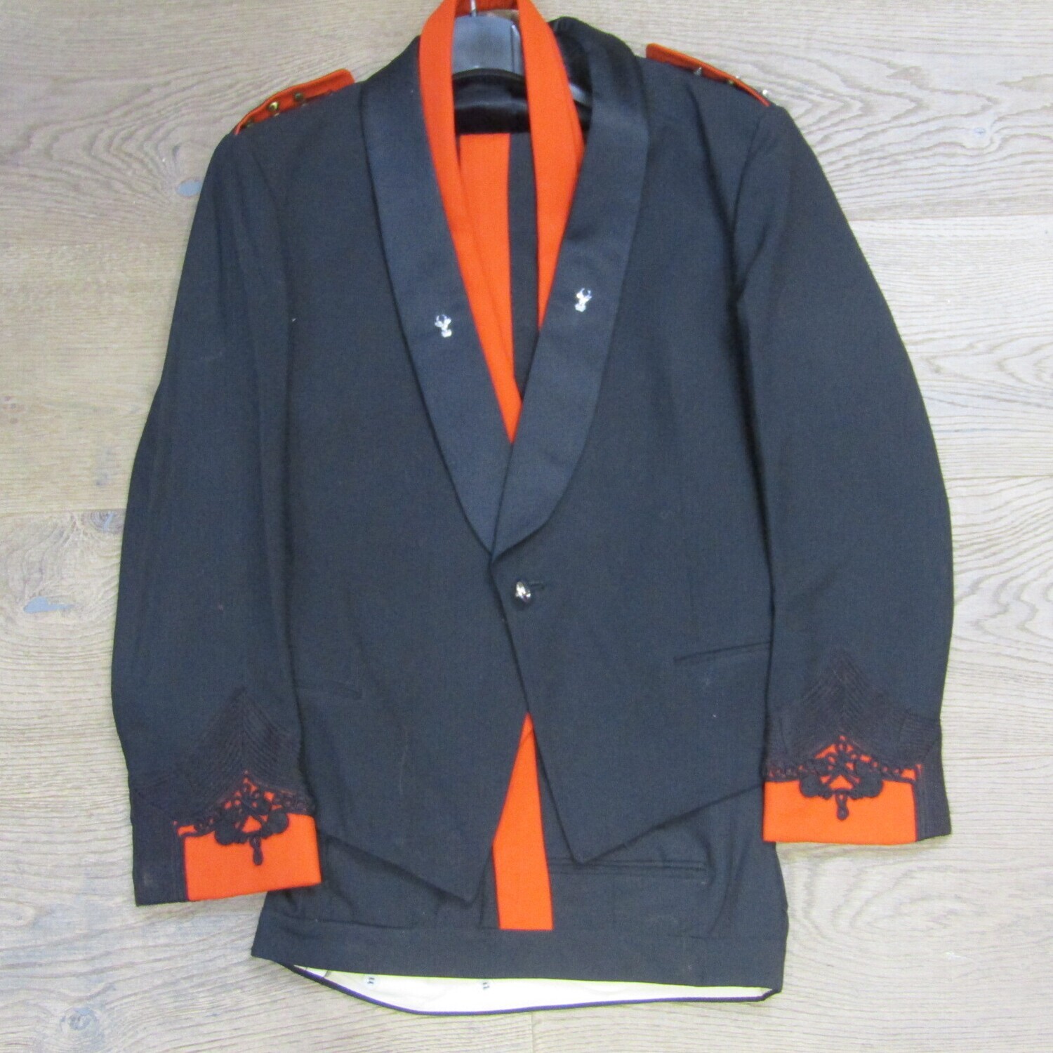 SA Infantry mess dress Captain uniform