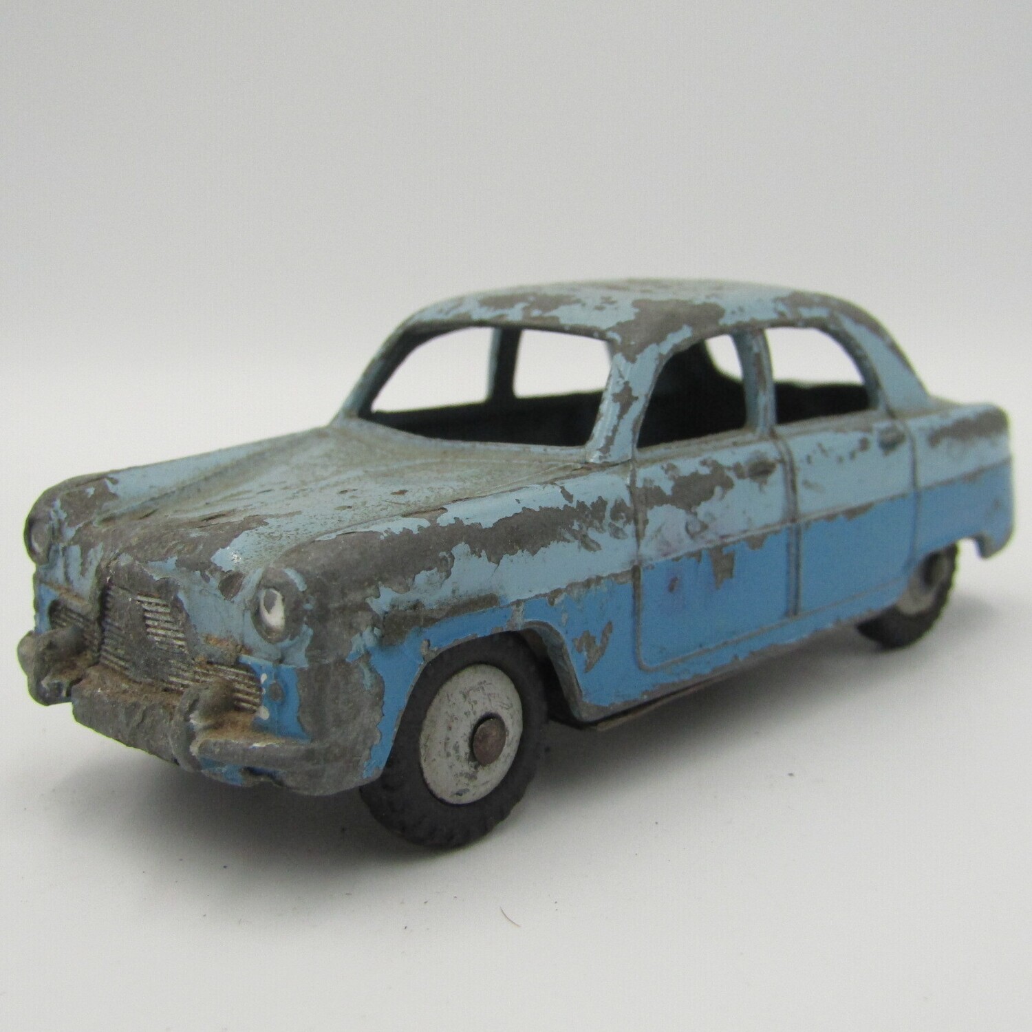 Meccano Ltd Dinky Toys #162 Ford Zephyr toy car