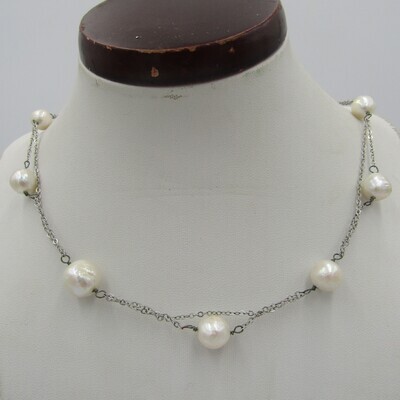 Sterling silver necklace with 11 genuine pearls Weight 15,3g - 50 cm long