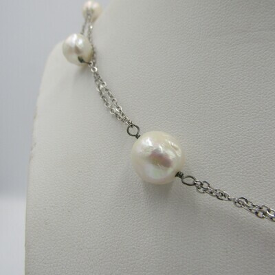 Sterling silver necklace with 11 genuine pearls Weight 15,3g - 50 cm long