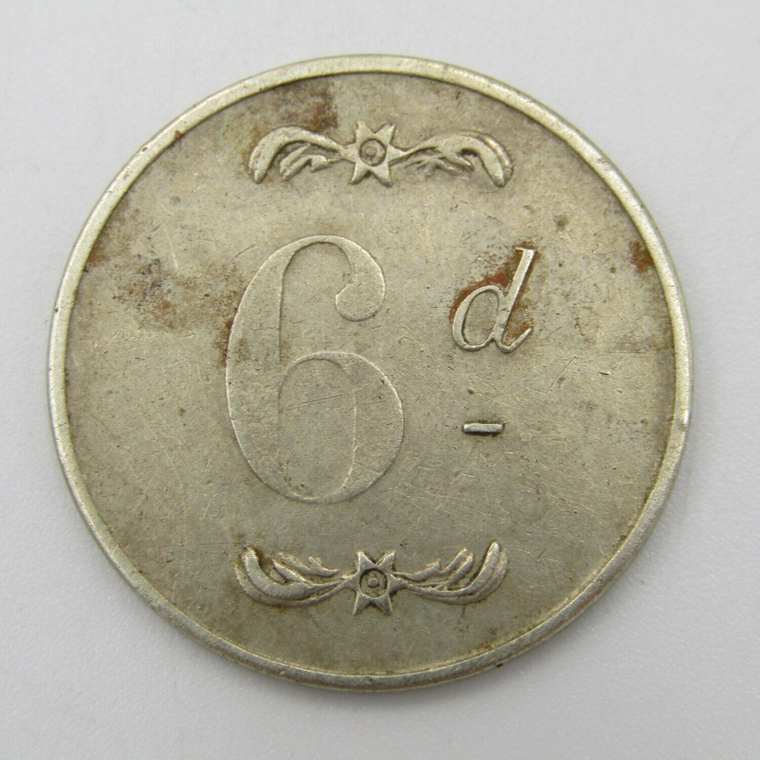 Whyte &amp; Mackays special Whisky 6d token