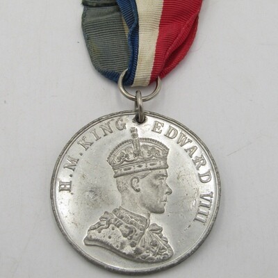 Excellent Edward the 8th Coronation medal - 12 May 1937