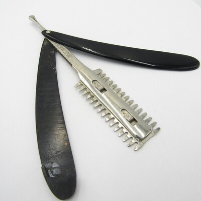 Vintage Durham Duplex cut throat straight razor in case