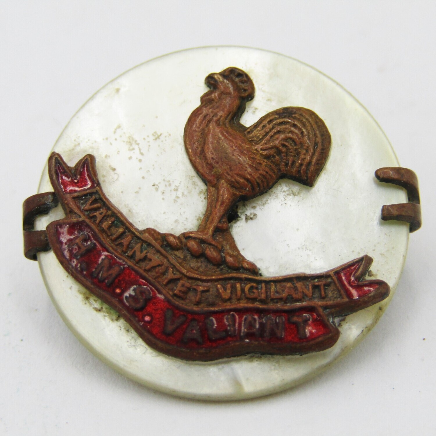 Ships crew badge HMS Valiant - Served in WW1 &amp; WW2