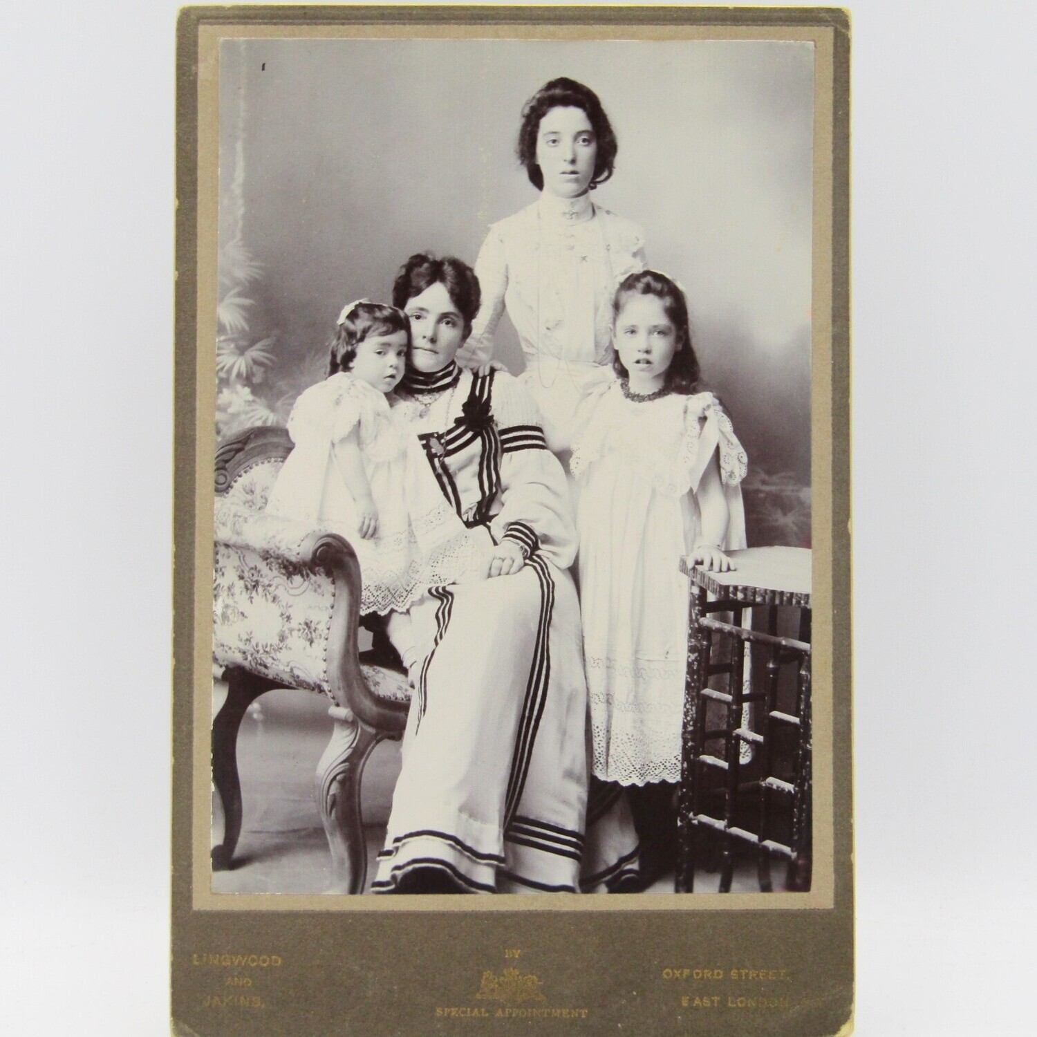1903 photo sent to the mother &amp; grandmother of the subjects