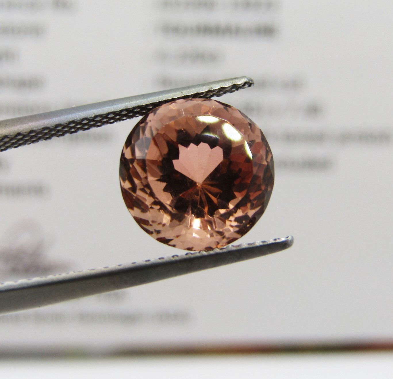 Tourmaline of 4,22 carat - Round mixed cut - pinkish Orange with Gemlab certificate