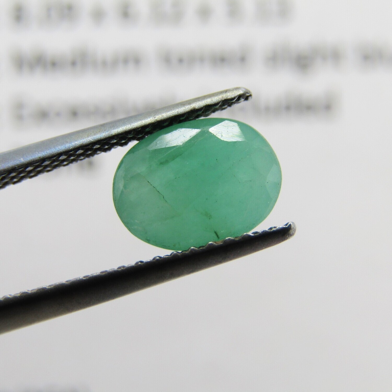 Natural Emerald of 1,14 carat - oval mixed cut  medium toned slight bluish green with Gemlab certificate