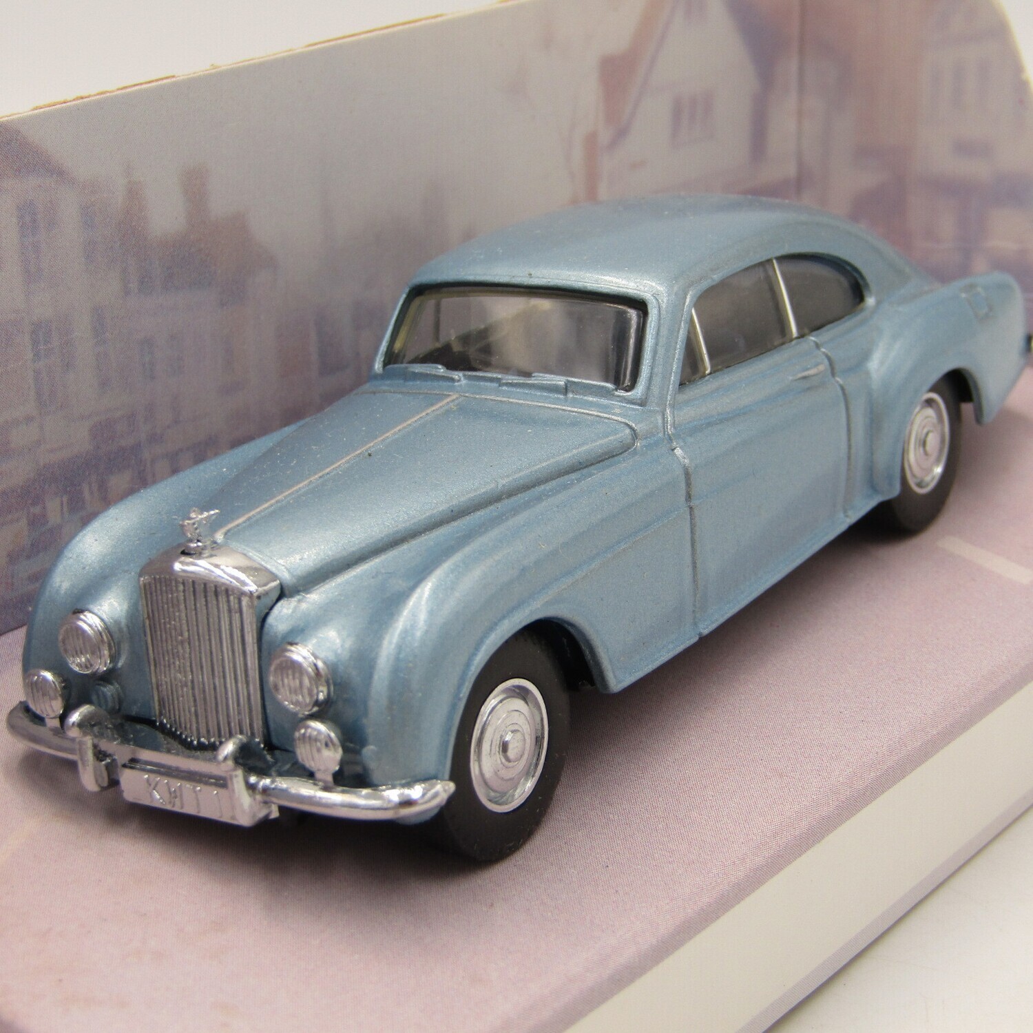 Matchbox Dinky 1955 Bentley &quot;R&quot; Continental die-cast model car in box