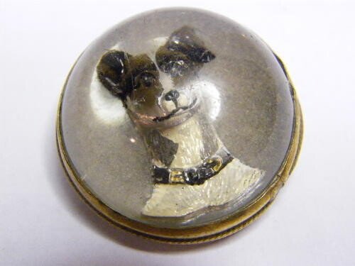 Antique Reverse Intaglio Essex Crystal Brooch with dog, Late 1800&#39;s