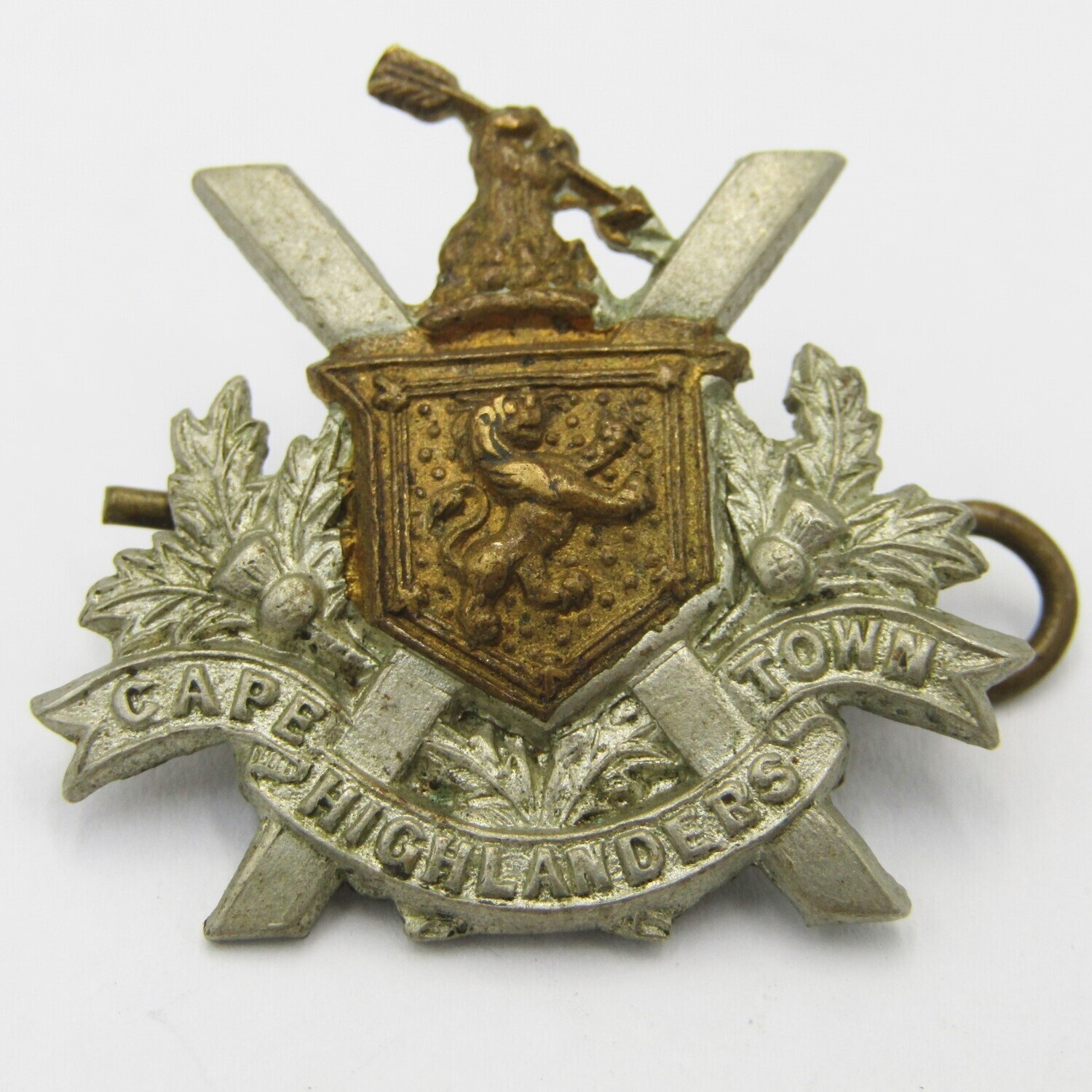 Cape Town Highlanders collar badge