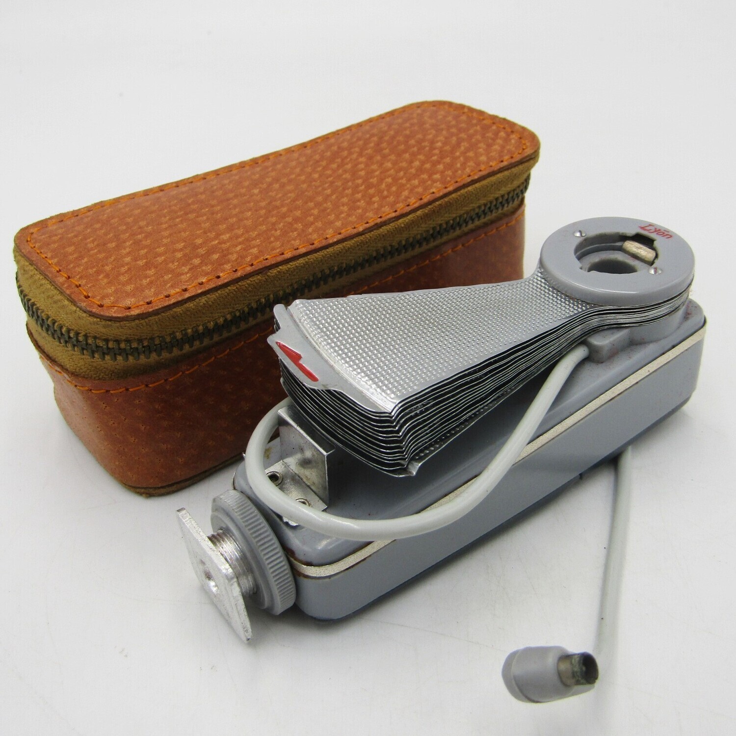 Vintage Lyon Fan type folding flash