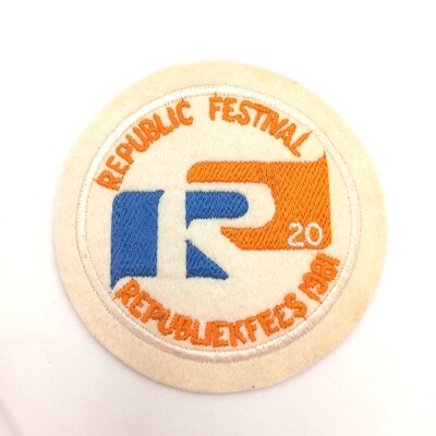 1981 Republic Festival 20 years cloth badge