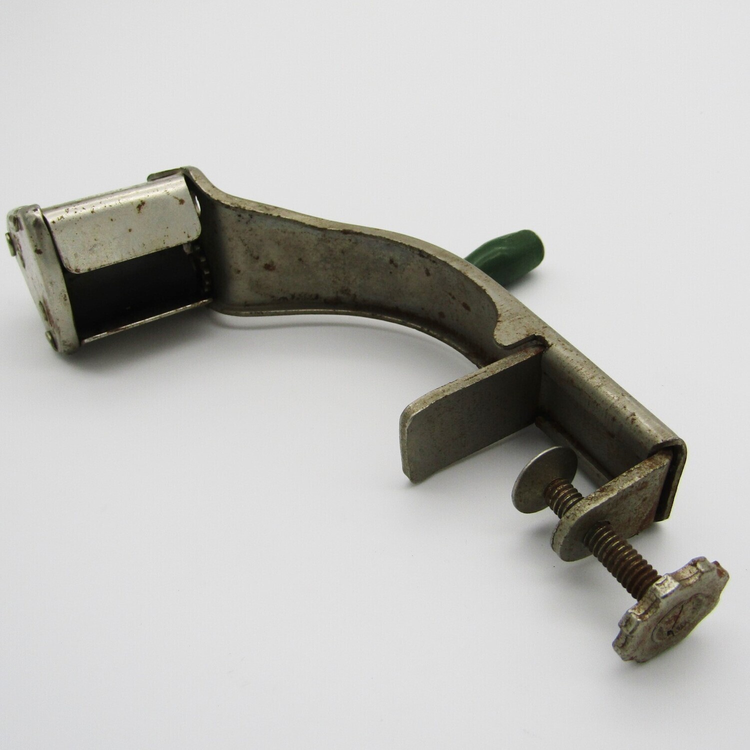 Vintage Whittingstowe Peasheller utensil