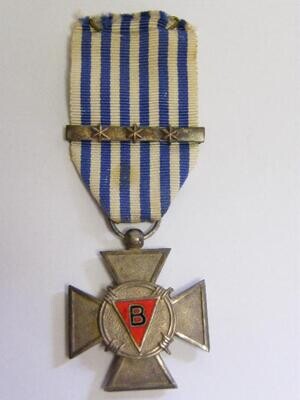 WW2 Belgium Political Prisoner&#39;s Cross with 3 Star Clasp