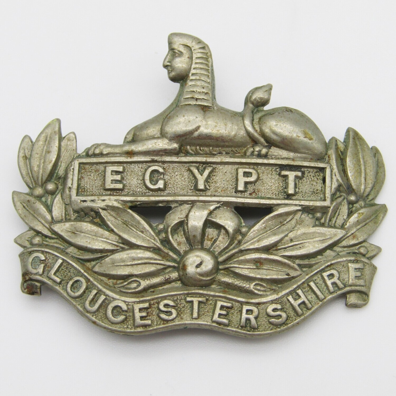 Royal Gloucestershire regiment cap badge