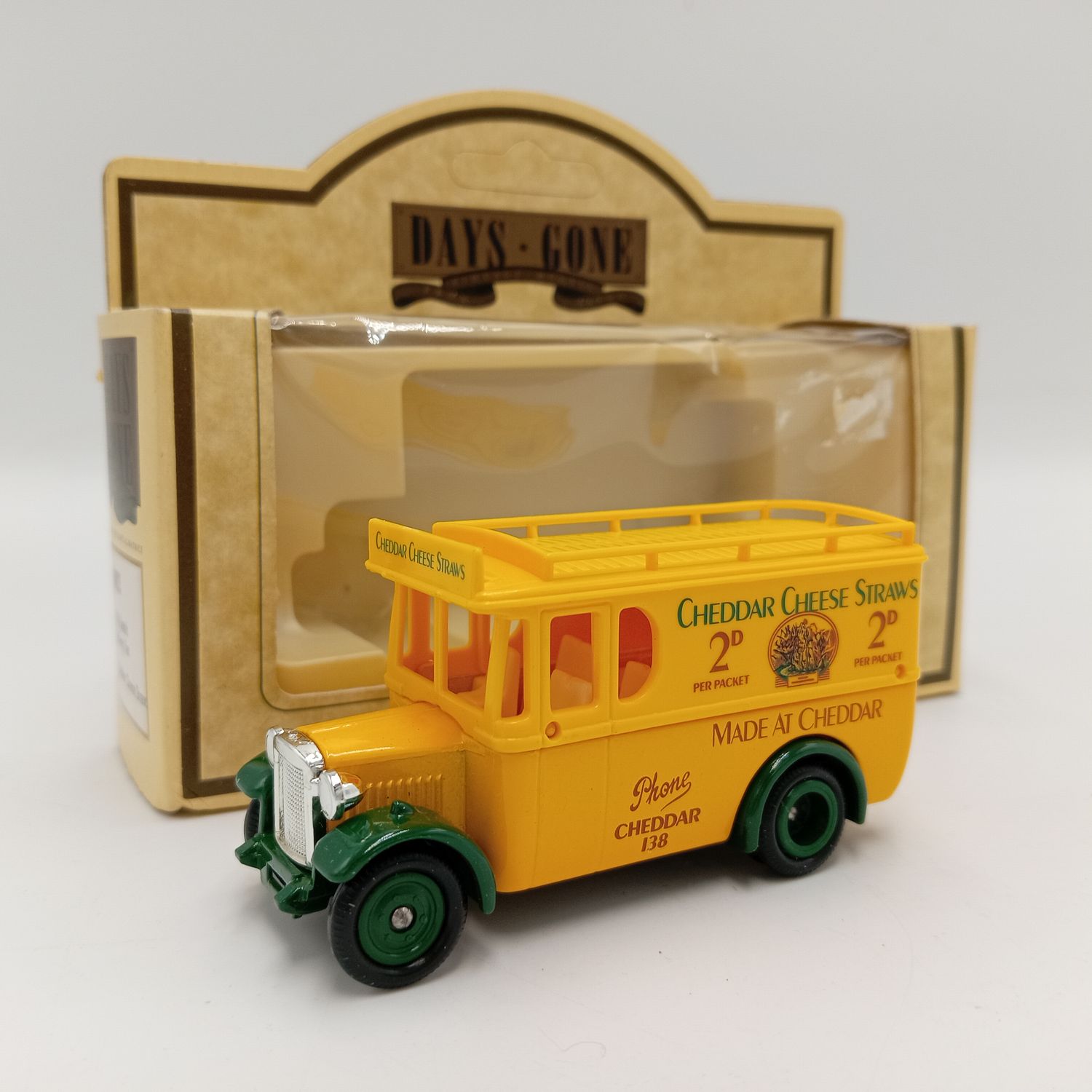 Lledo 1934 Dennis Delivering van - advertisement model for &quot;Cheddar Cheese straws&quot; in box