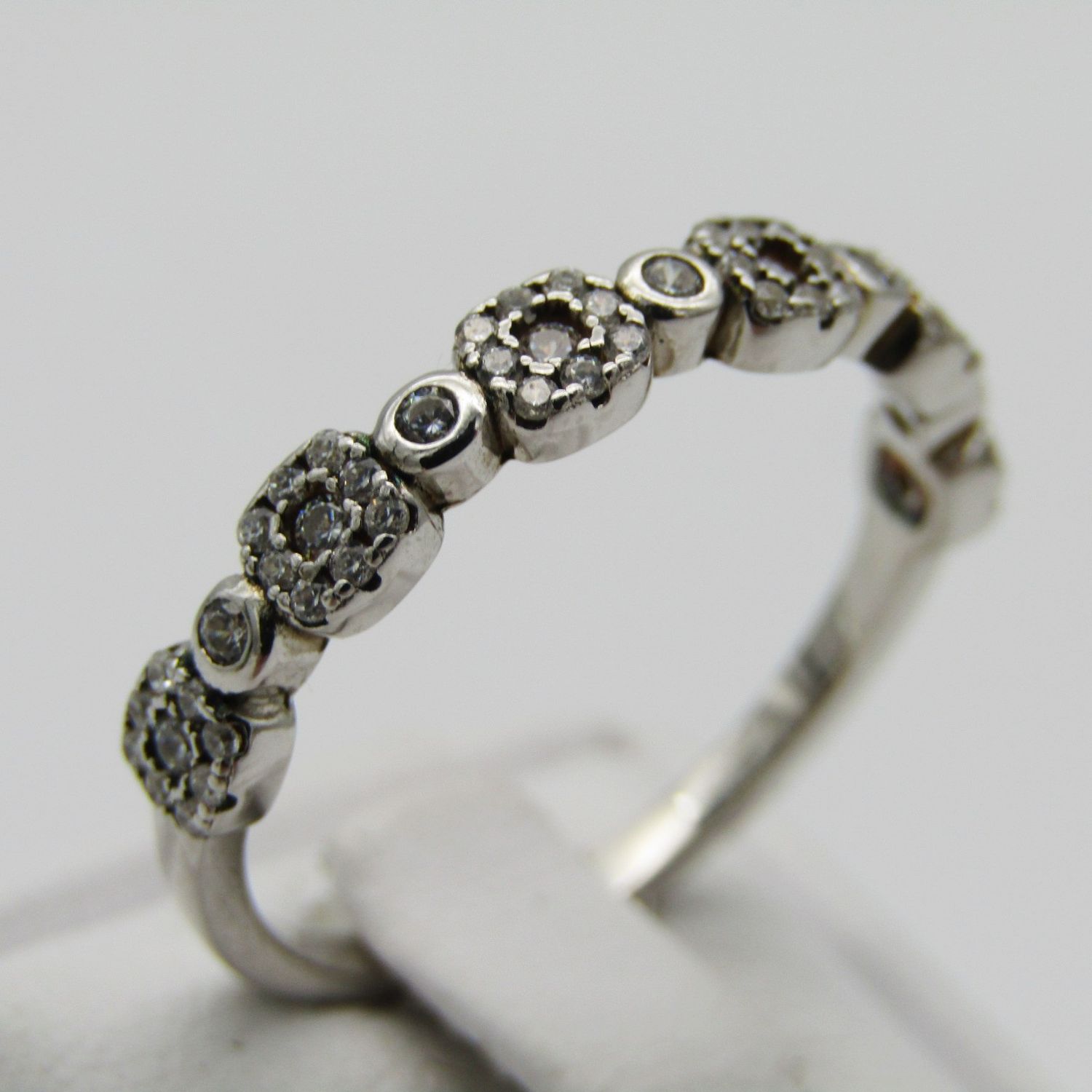 Sterling Silver ring - Size R - 2,4g