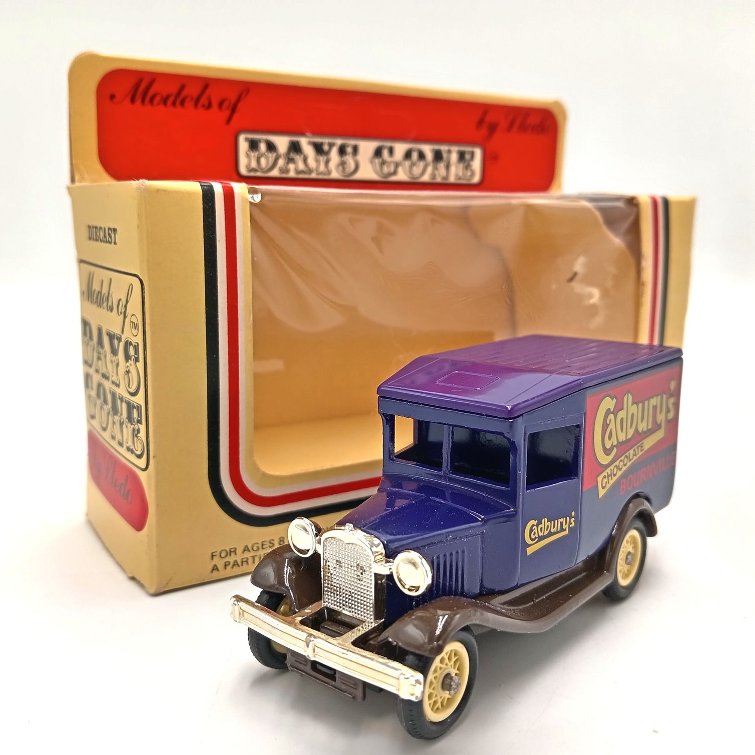 Lledo Ford Model A Cadbury&#39;s chocolate advertisement die-cast model car in box