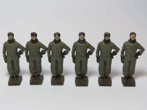 Lot of 6 vintage lead soldier pilots